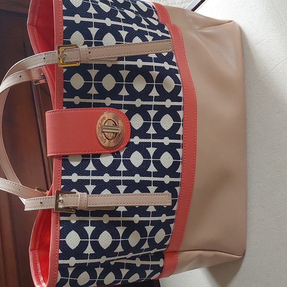 Spartina purse